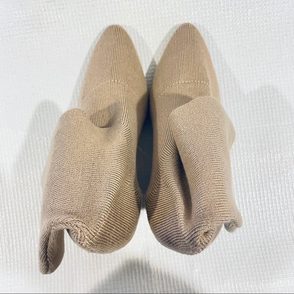 NWOT Knit Sock Bootie Wood Heel - Picture 6 of 10